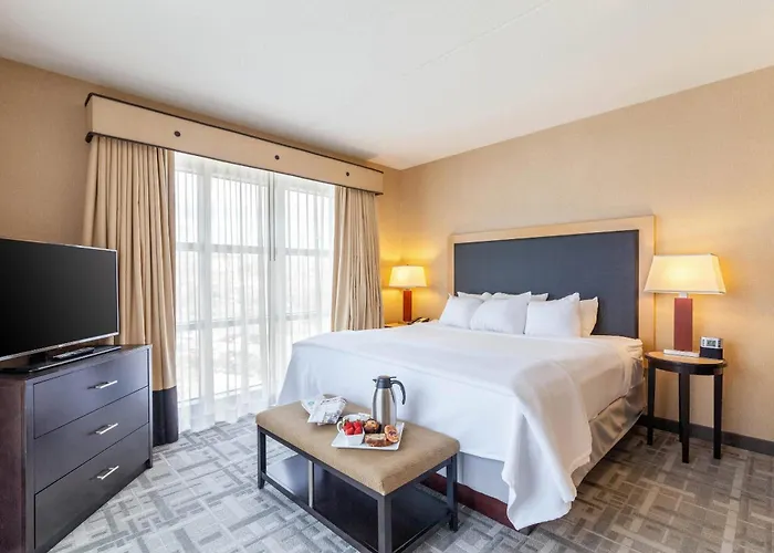 Cambria - Downtown 4*