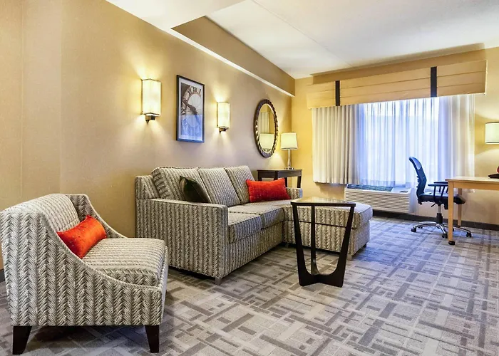 Cambria - Downtown 4*