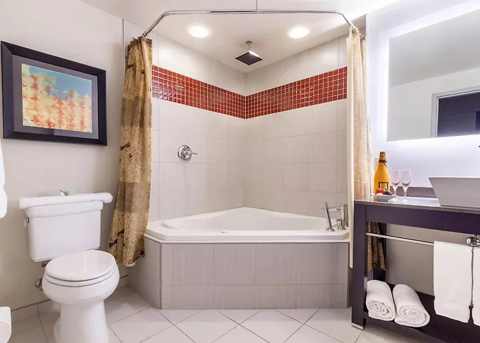 Hotel Cambria - Downtown 4*