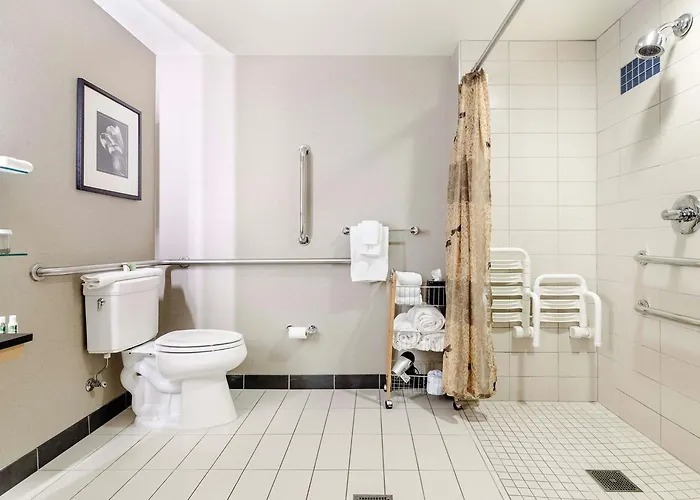 Cambria - Downtown Hotel 4*