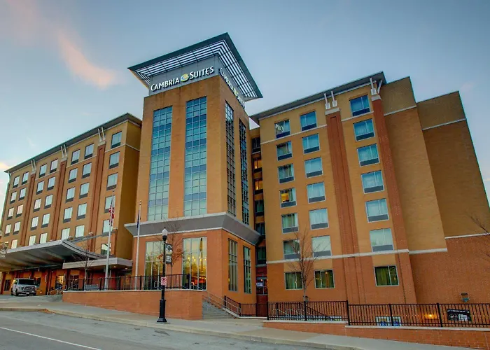Hotel Cambria - Downtown