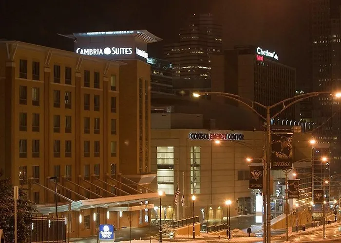 Hotel Cambria - Downtown 4*